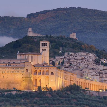 Albergo La Rocca Assisi Buitenkant foto