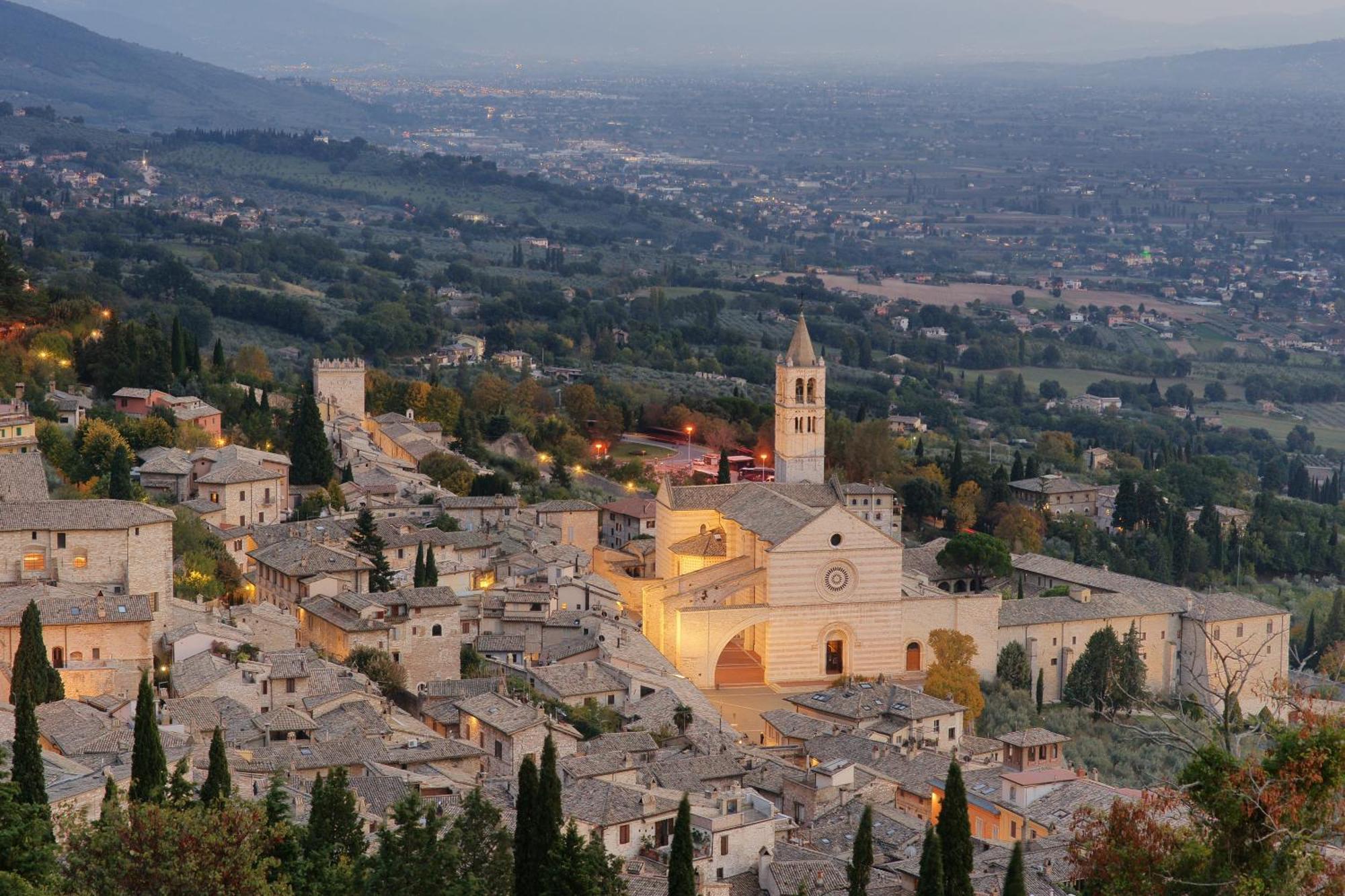 Albergo La Rocca Assisi Buitenkant foto